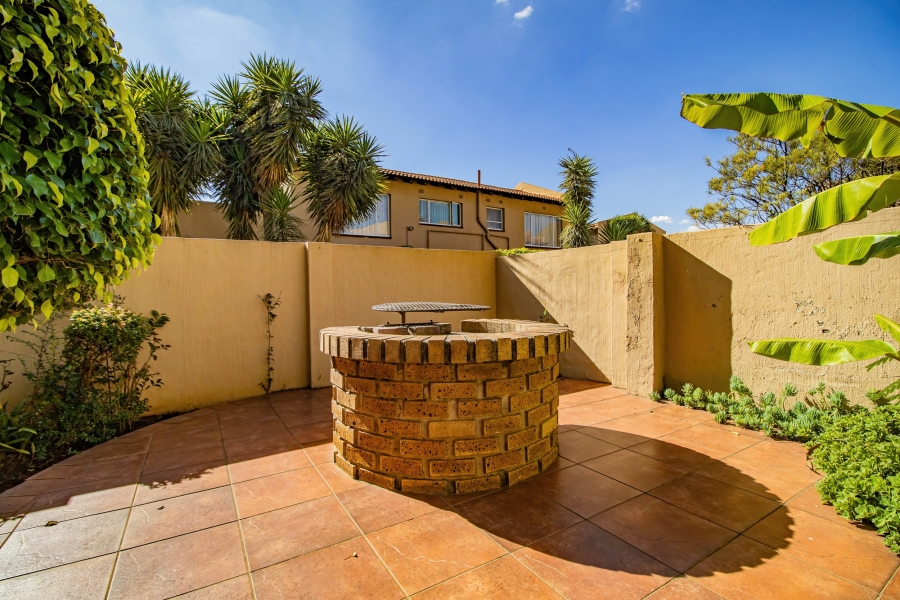 To Let 3 Bedroom Property for Rent in Edleen Gauteng