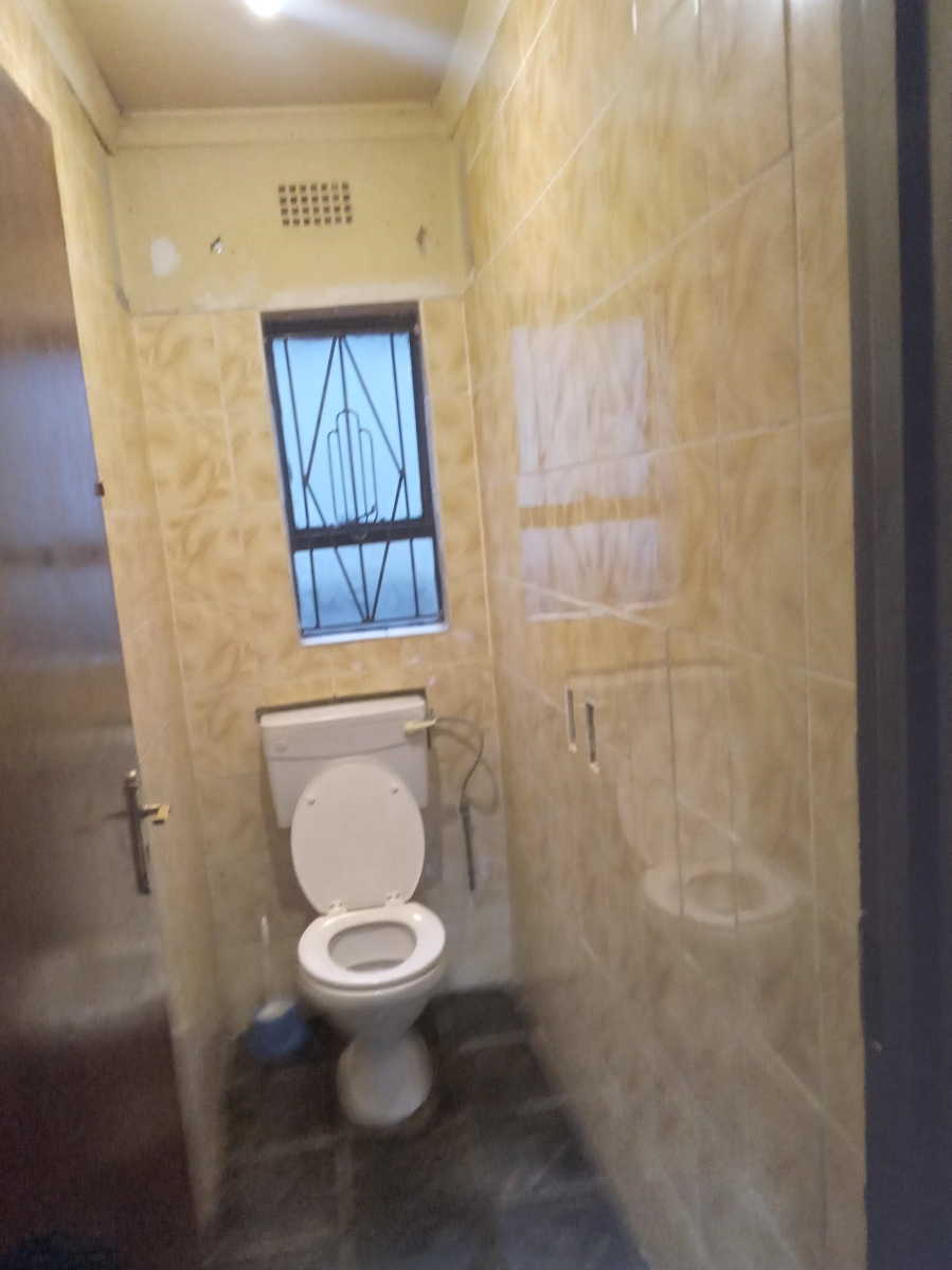 2 Bedroom Property for Sale in Kaalfontein Gauteng