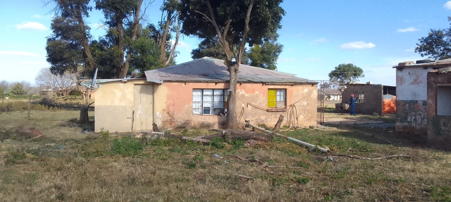 2 Bedroom Property for Sale in Rikasrus A H Gauteng