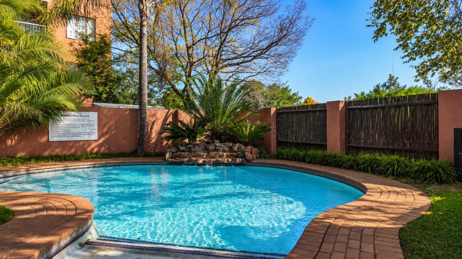 2 Bedroom Property for Sale in Sunninghill Gauteng