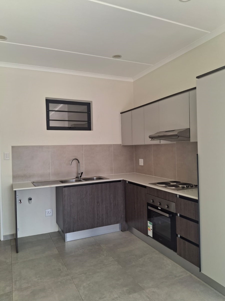 1 Bedroom Property for Sale in Greenstone Hill Gauteng