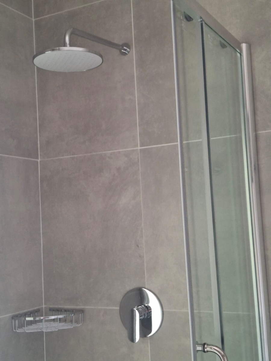 1 Bedroom Property for Sale in Greenstone Hill Gauteng
