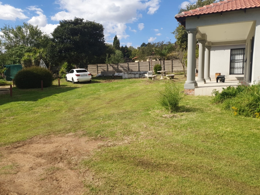 3 Bedroom Property for Sale in Esther Park Gauteng