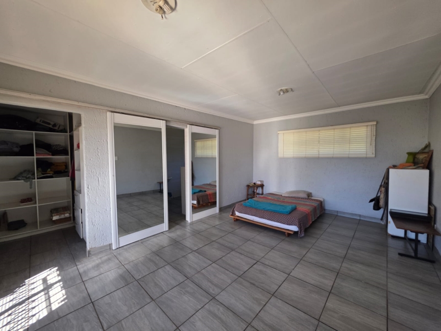 3 Bedroom Property for Sale in Daggafontein Gauteng