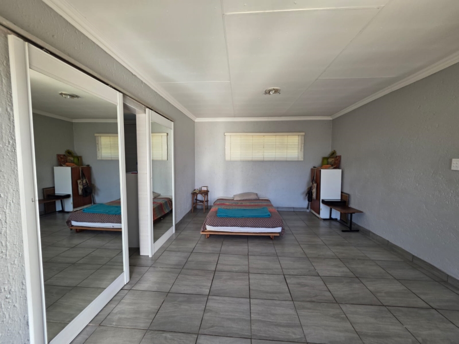 3 Bedroom Property for Sale in Daggafontein Gauteng