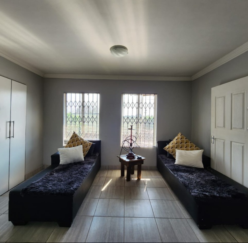 3 Bedroom Property for Sale in Daggafontein Gauteng