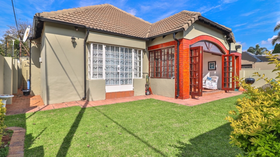 3 Bedroom Property for Sale in Denlee Gauteng