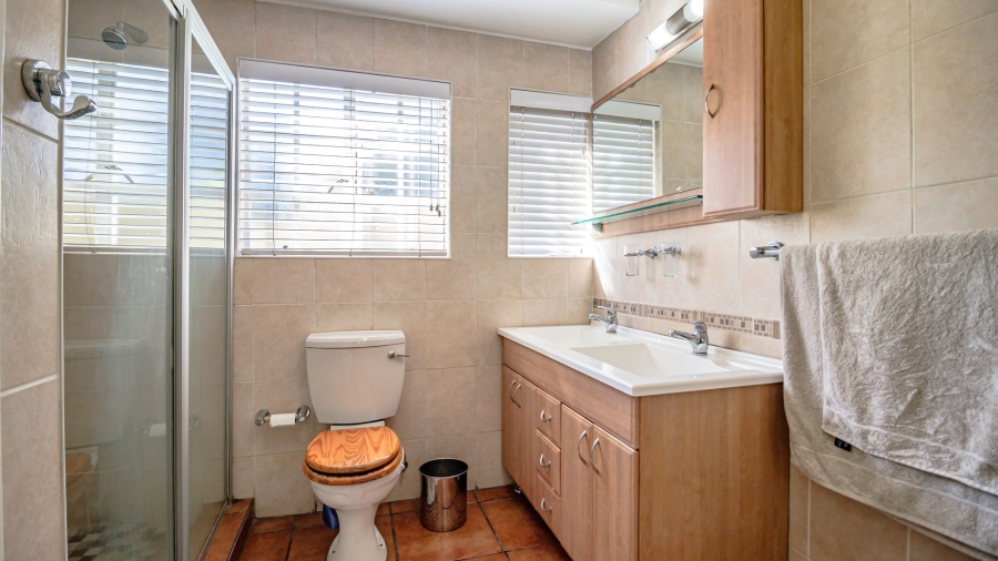3 Bedroom Property for Sale in Denlee Gauteng