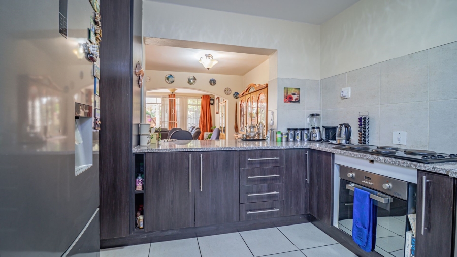 3 Bedroom Property for Sale in Lambton Gauteng
