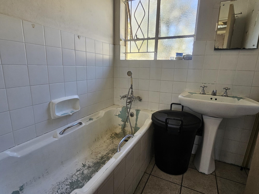 4 Bedroom Property for Sale in Brackenhurst Gauteng