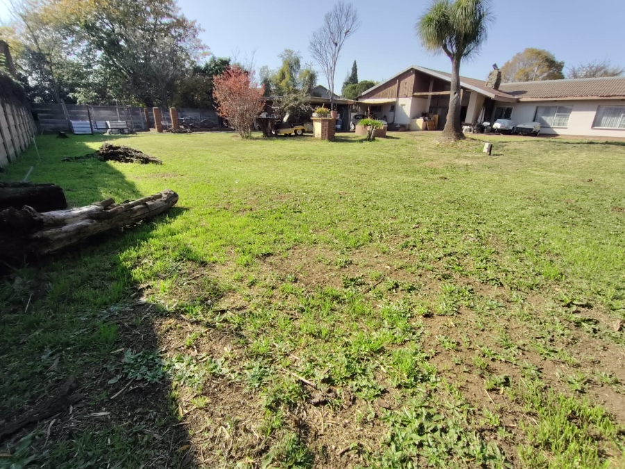 4 Bedroom Property for Sale in Brackenhurst Gauteng