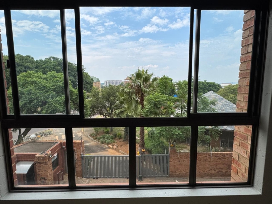 1 Bedroom Property for Sale in Hillcrest Gauteng