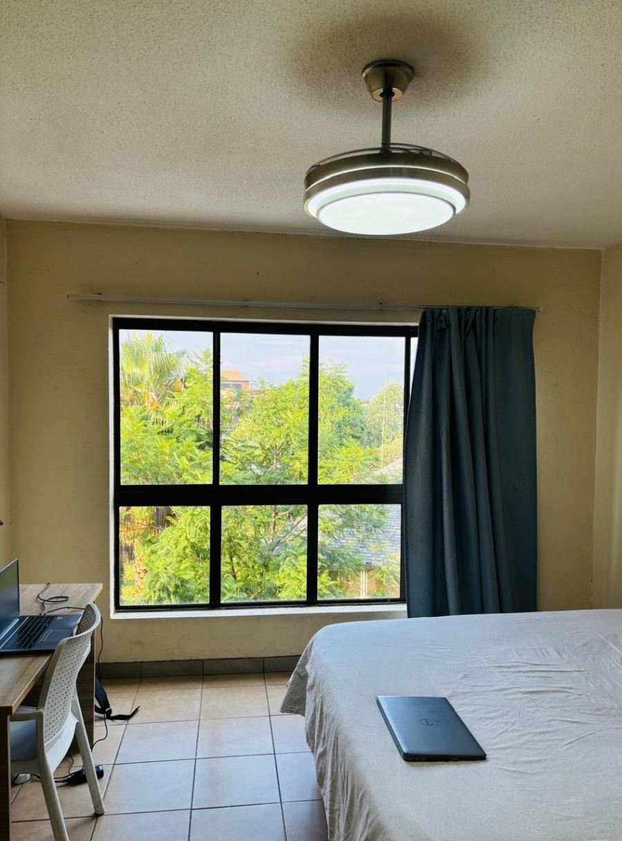 1 Bedroom Property for Sale in Hillcrest Gauteng