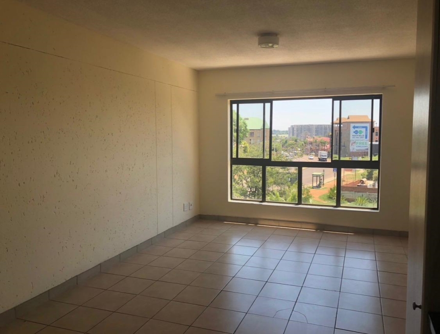 1 Bedroom Property for Sale in Hillcrest Gauteng