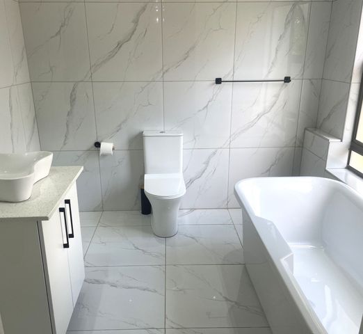 4 Bedroom Property for Sale in Waterkloof Ridge Gauteng