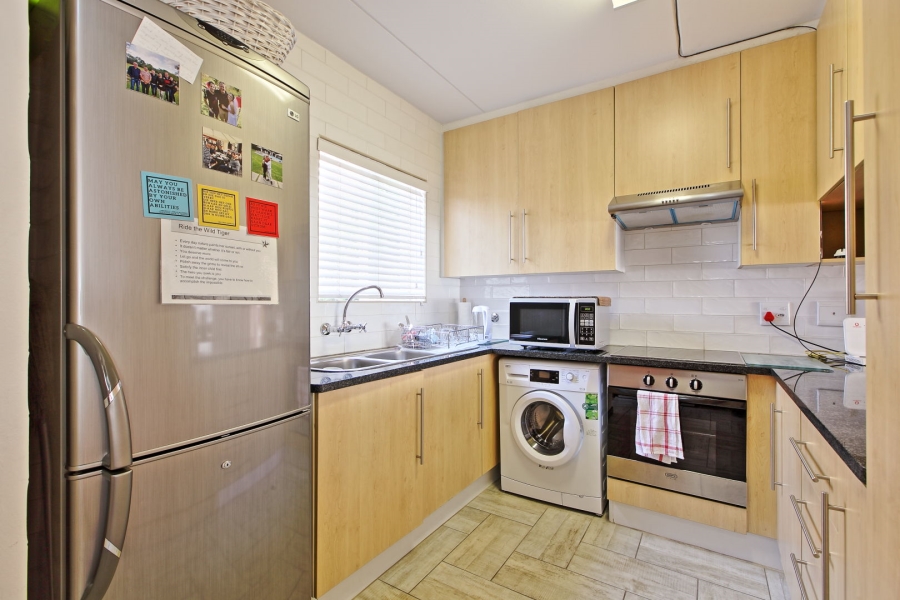 To Let 2 Bedroom Property for Rent in Morningside Gauteng