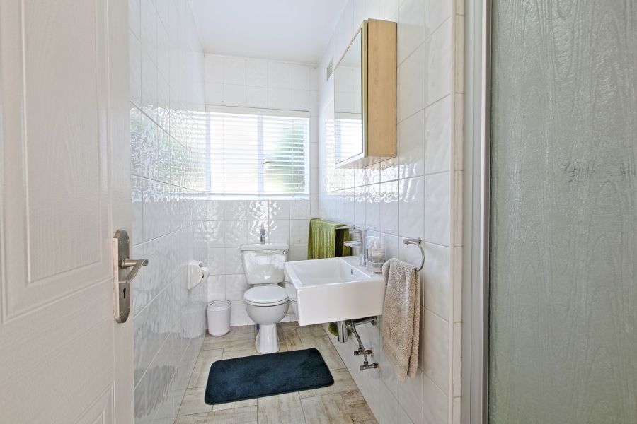 To Let 2 Bedroom Property for Rent in Morningside Gauteng