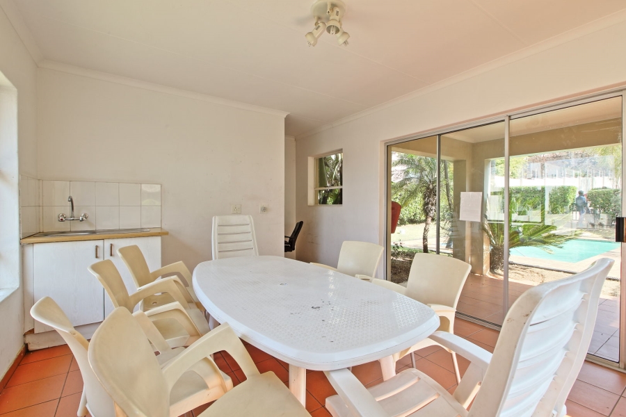 To Let 2 Bedroom Property for Rent in Morningside Gauteng