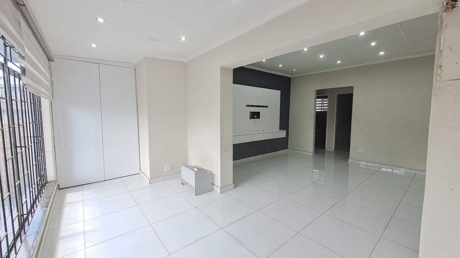 4 Bedroom Property for Sale in Shalimar Ridge Gauteng
