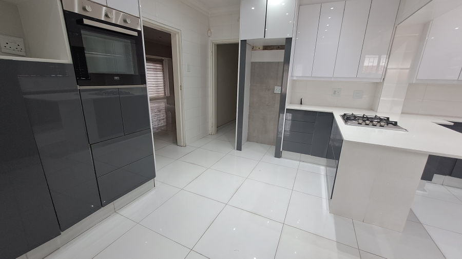 4 Bedroom Property for Sale in Shalimar Ridge Gauteng