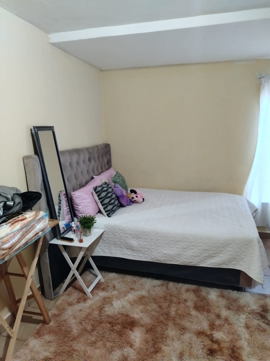 2 Bedroom Property for Sale in The Orchards Gauteng
