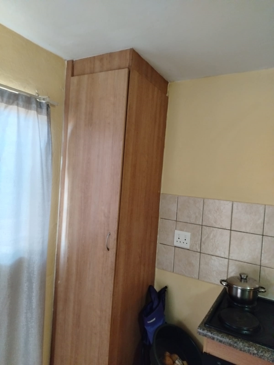 2 Bedroom Property for Sale in The Orchards Gauteng