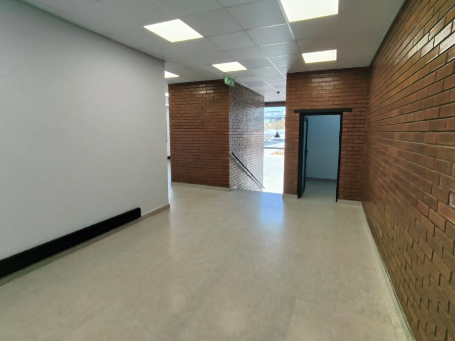 To Let Commercial Property for Rent in Samrand Business Park Gauteng