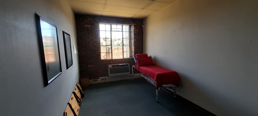 To Let Commercial Property for Rent in Kyalami Gauteng