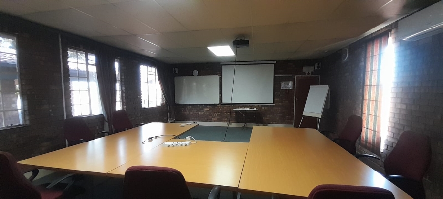 To Let Commercial Property for Rent in Kyalami Gauteng