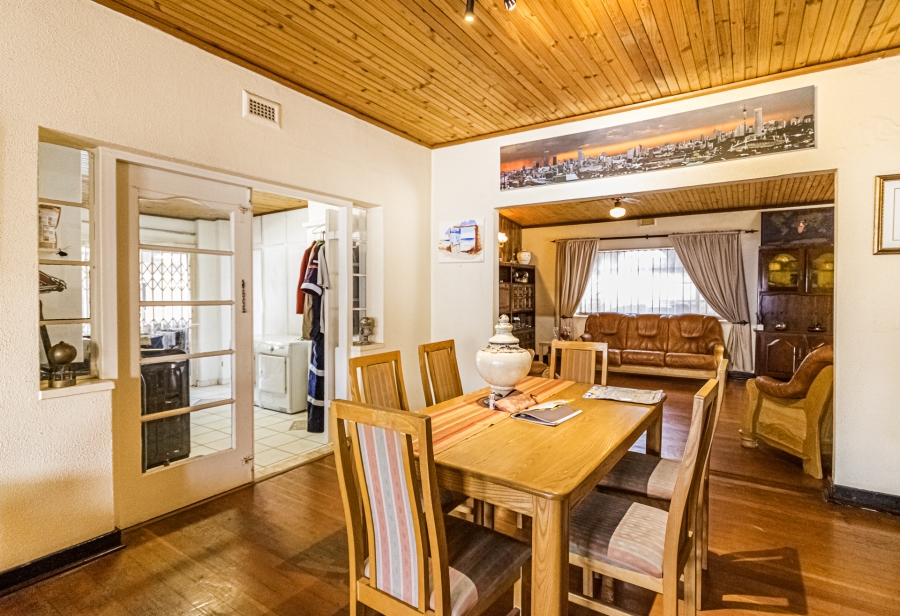 5 Bedroom Property for Sale in Florida Gauteng