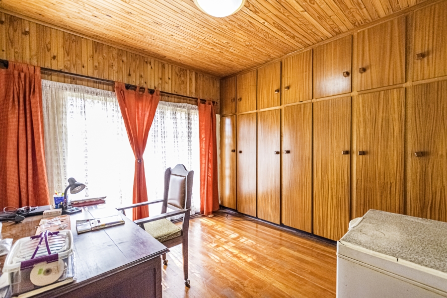 5 Bedroom Property for Sale in Florida Gauteng