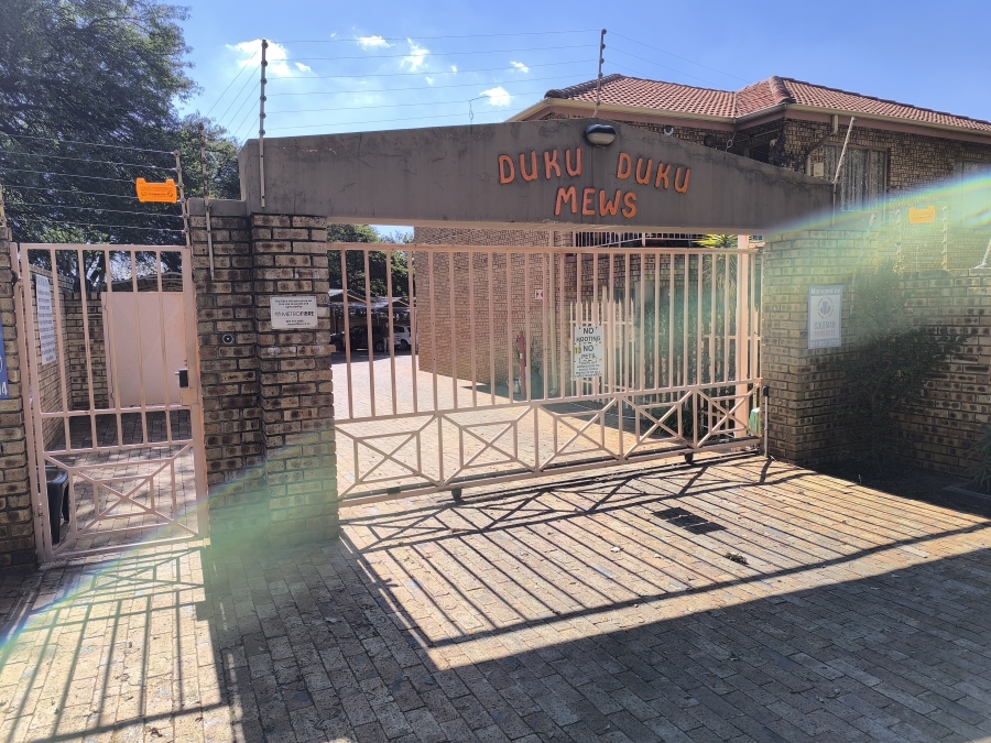 2 Bedroom Property for Sale in Elandspark Gauteng