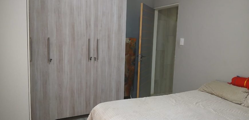 3 Bedroom Property for Sale in Mountain View Gauteng