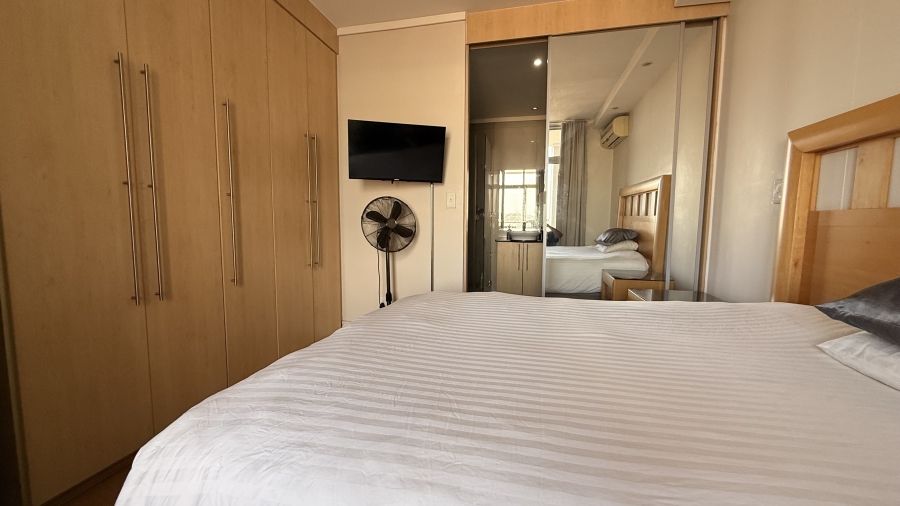 To Let 1 Bedroom Property for Rent in Sandown Gauteng
