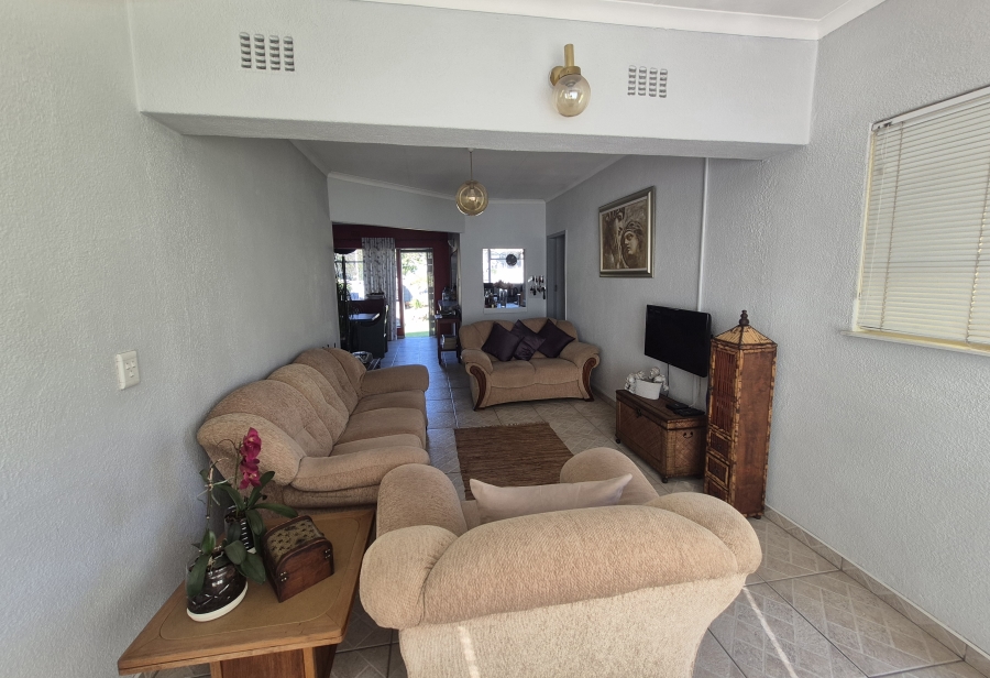 4 Bedroom Property for Sale in Brackenhurst Gauteng