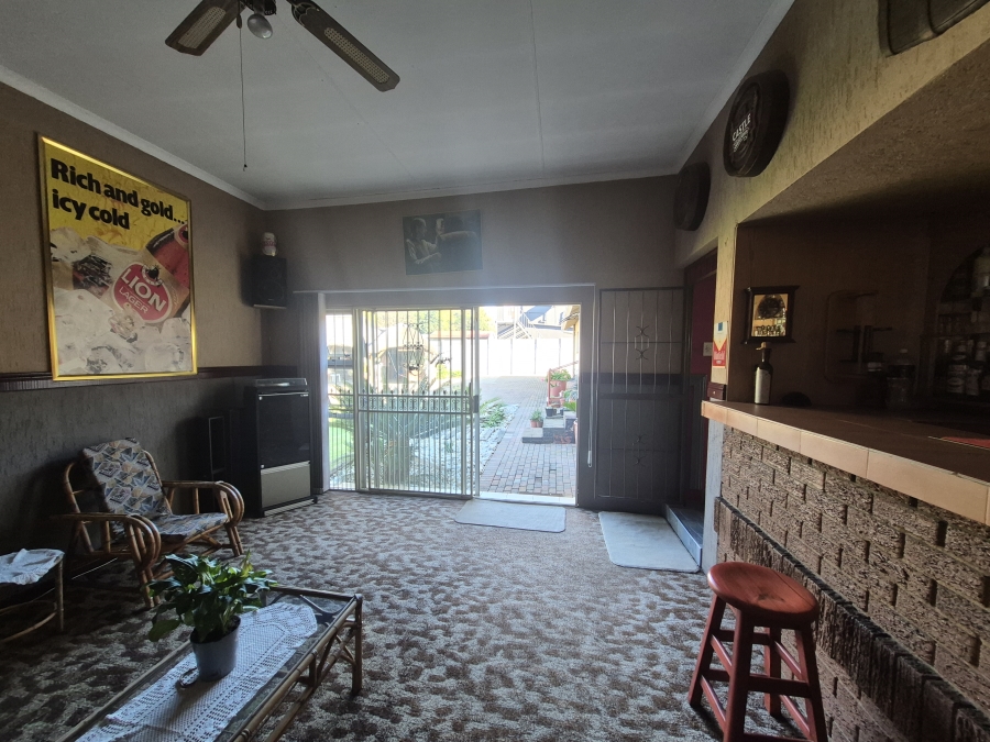 4 Bedroom Property for Sale in Brackenhurst Gauteng