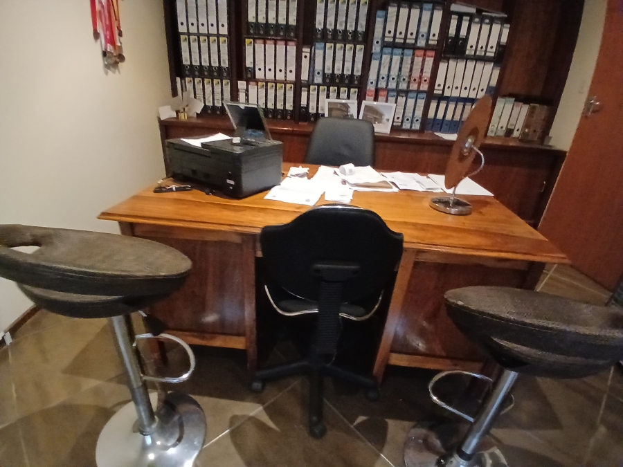 3 Bedroom Property for Sale in Dunnottar Gauteng