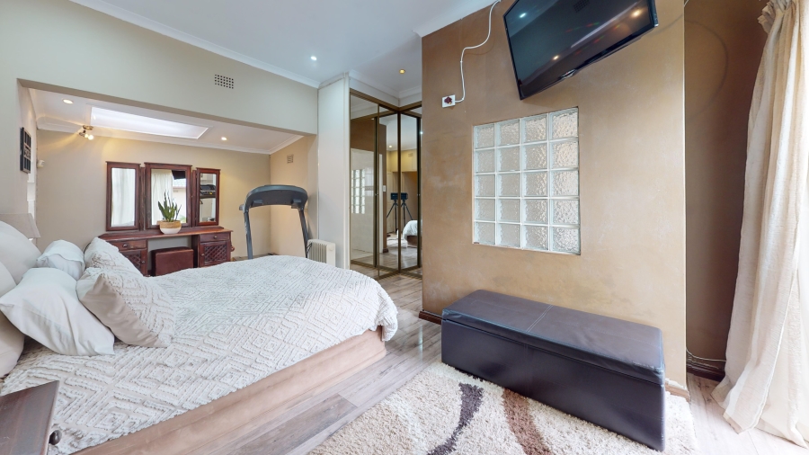 4 Bedroom Property for Sale in Dawnview Gauteng
