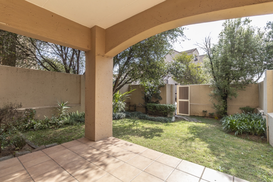 1 Bedroom Property for Sale in Paulshof Gauteng