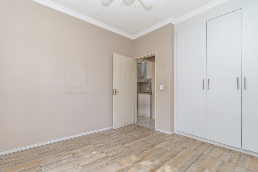 1 Bedroom Property for Sale in Paulshof Gauteng