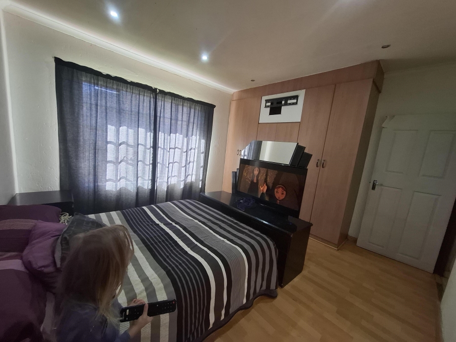 3 Bedroom Property for Sale in New State Areas Gauteng