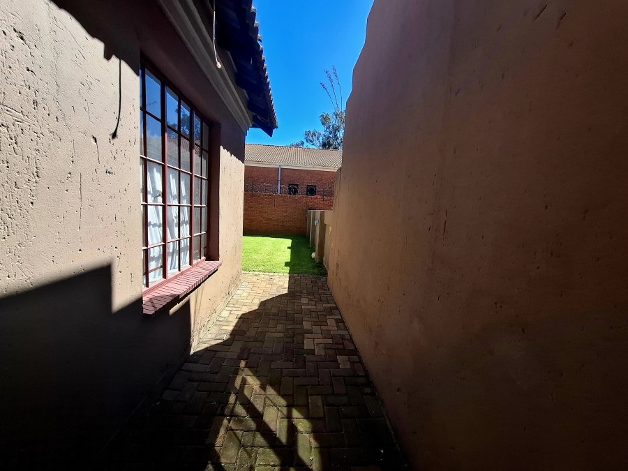 3 Bedroom Property for Sale in New State Areas Gauteng