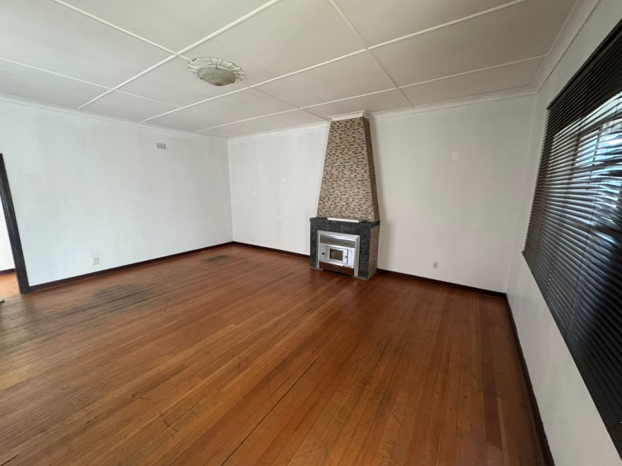 To Let 4 Bedroom Property for Rent in Dalview Gauteng