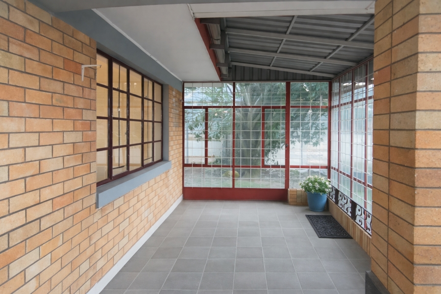 To Let 1 Bedroom Property for Rent in Greenhills Gauteng