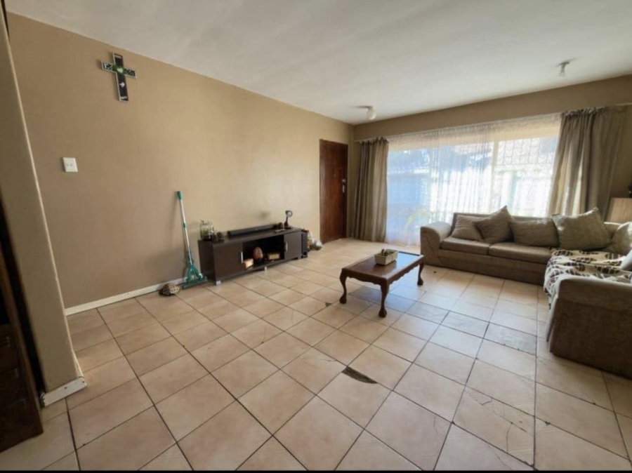 3 Bedroom Property for Sale in Minnebron Gauteng