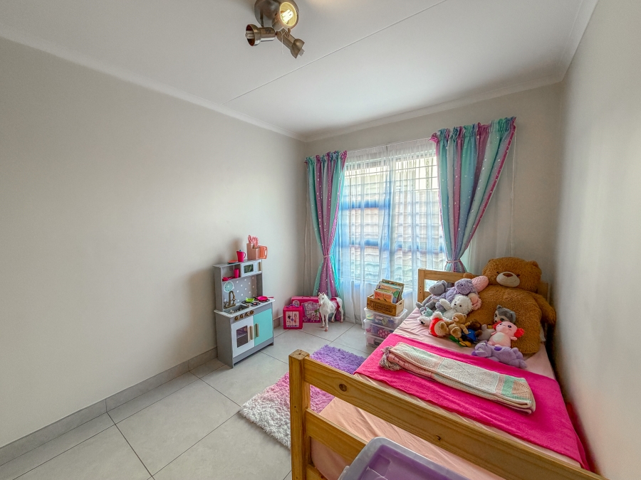 3 Bedroom Property for Sale in Golden Fields Estate Gauteng