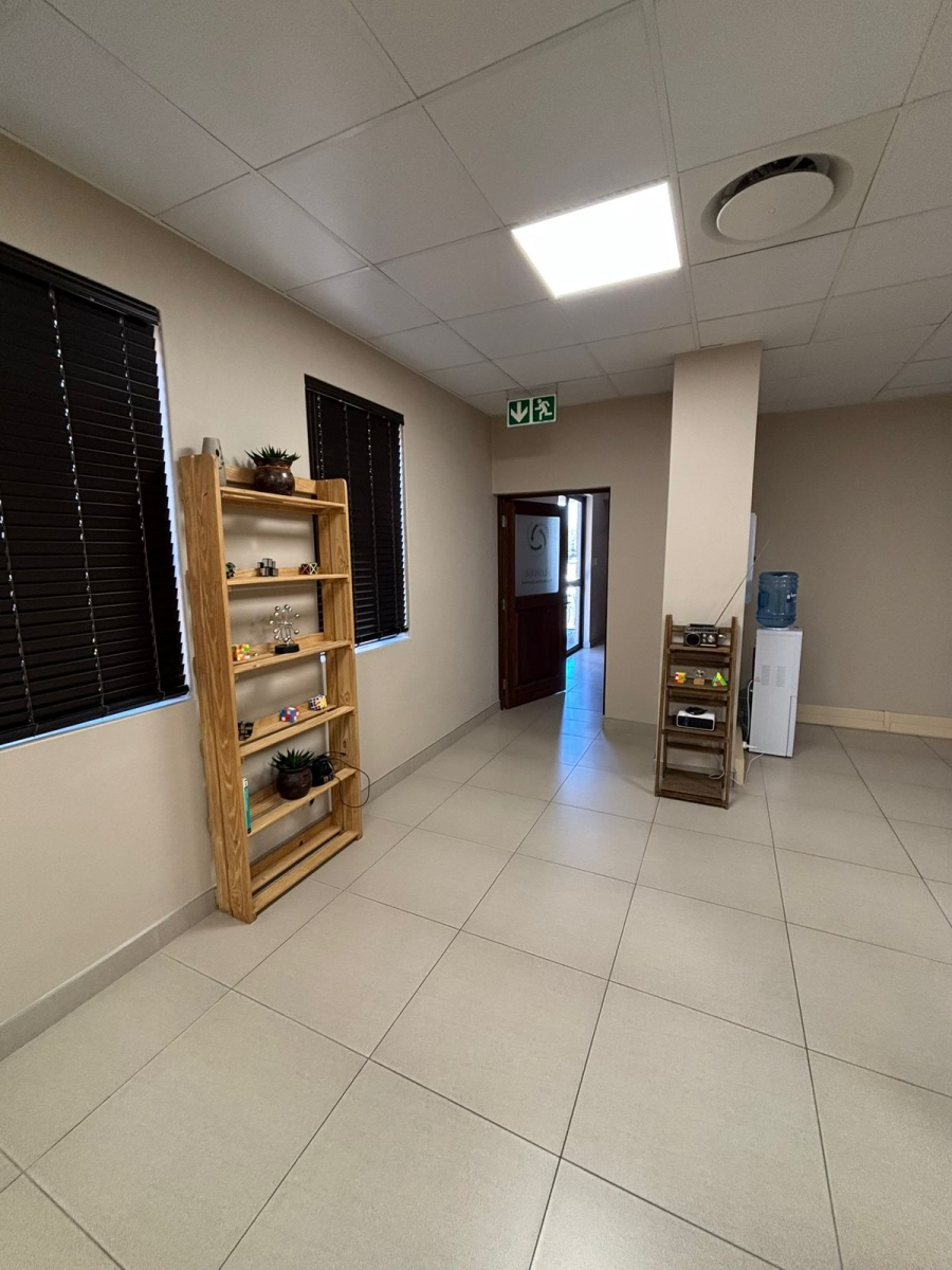 To Let Commercial Property for Rent in Eldoraigne Gauteng
