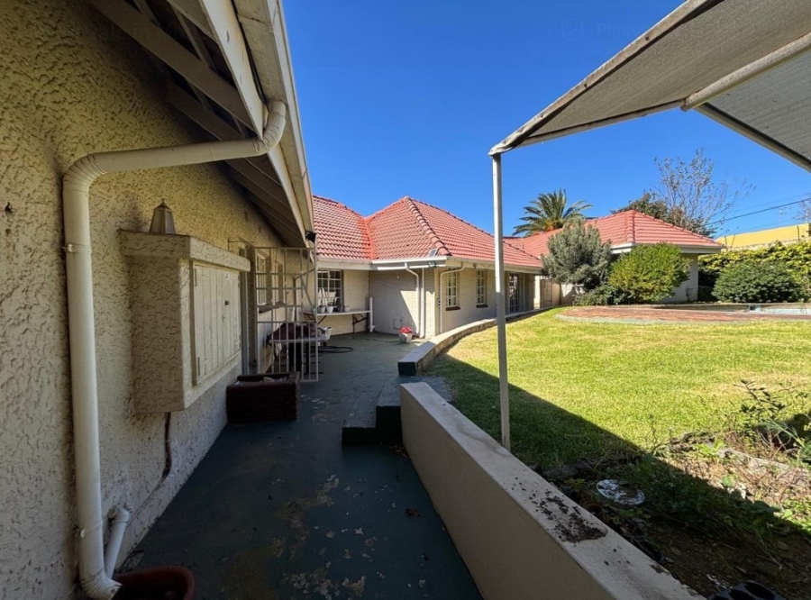 3 Bedroom Property for Sale in Mondeor Gauteng