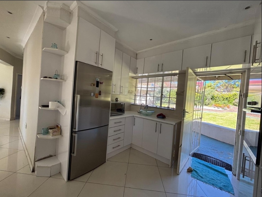 3 Bedroom Property for Sale in Mondeor Gauteng