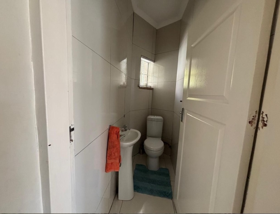3 Bedroom Property for Sale in Mondeor Gauteng